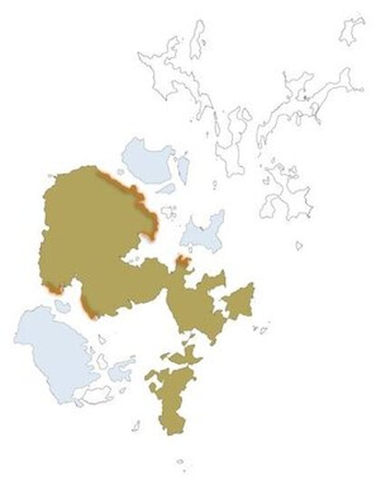 Map of Orkney with the mainland, South Ronaldsay and linked isles in green and five areas on mainland coast shaded orange